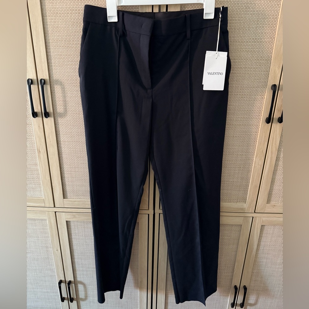 Valentino NWT Women’s Black Tailored Pleated Trousers
